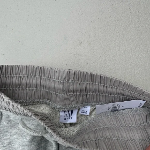 GAP Boys Small (6-7) Cotton Sweat Pants NWT 2-Pairs Brand New (Grey) - Picture 5 of 11